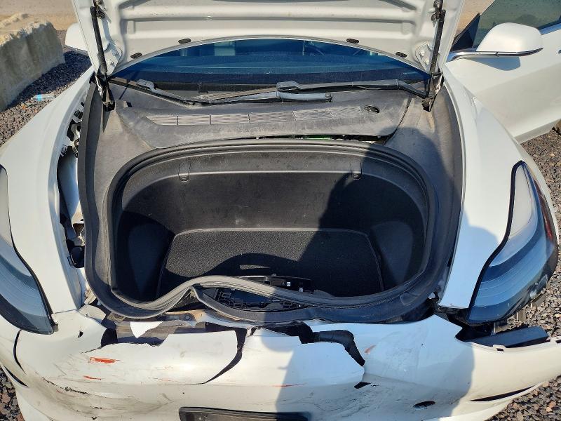 Photo 11 from auction – 2018 TESLA MODEL 3 with VIN 5YJ3E1EB5JF094684