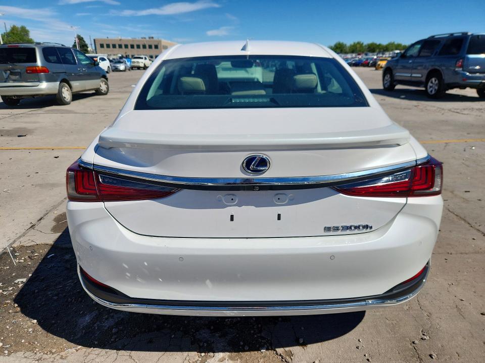 Photo 6 from auction – 2021 LEXUS ES with VIN 58AEA1C13MU005550