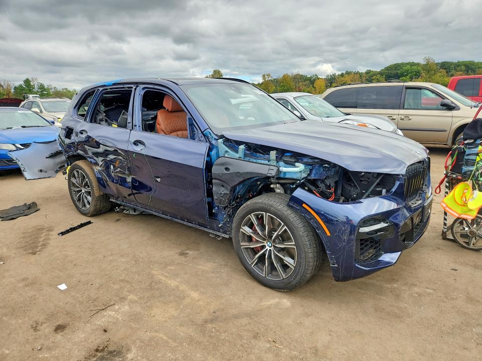 Photo 4 from auction – 2022 BMW X5 with VIN 5UXJU4C01N9J99007