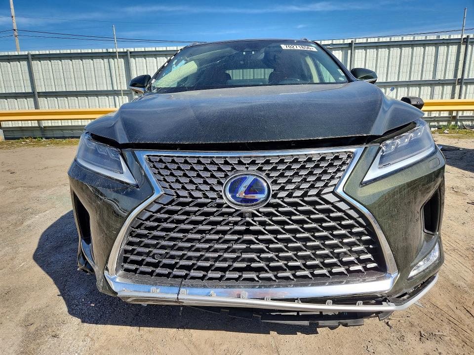 Photo 5 from auction – 2022 LEXUS RX with VIN 2T2JGMDA4NC081152