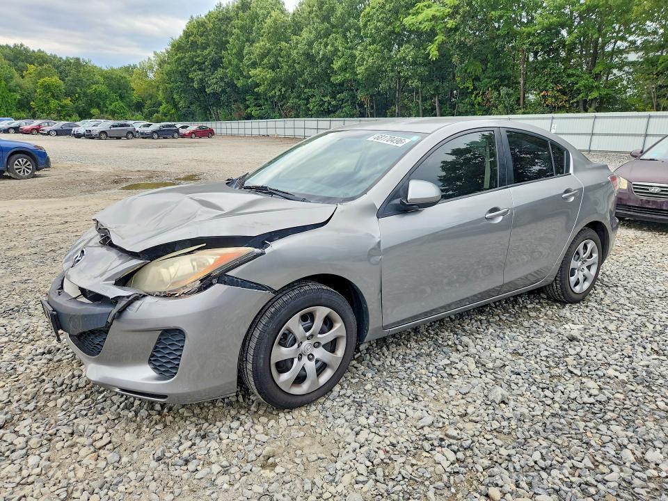 MAZDA 3 2012 with VIN JM1BL1UG3C1572823 - Photo from auction