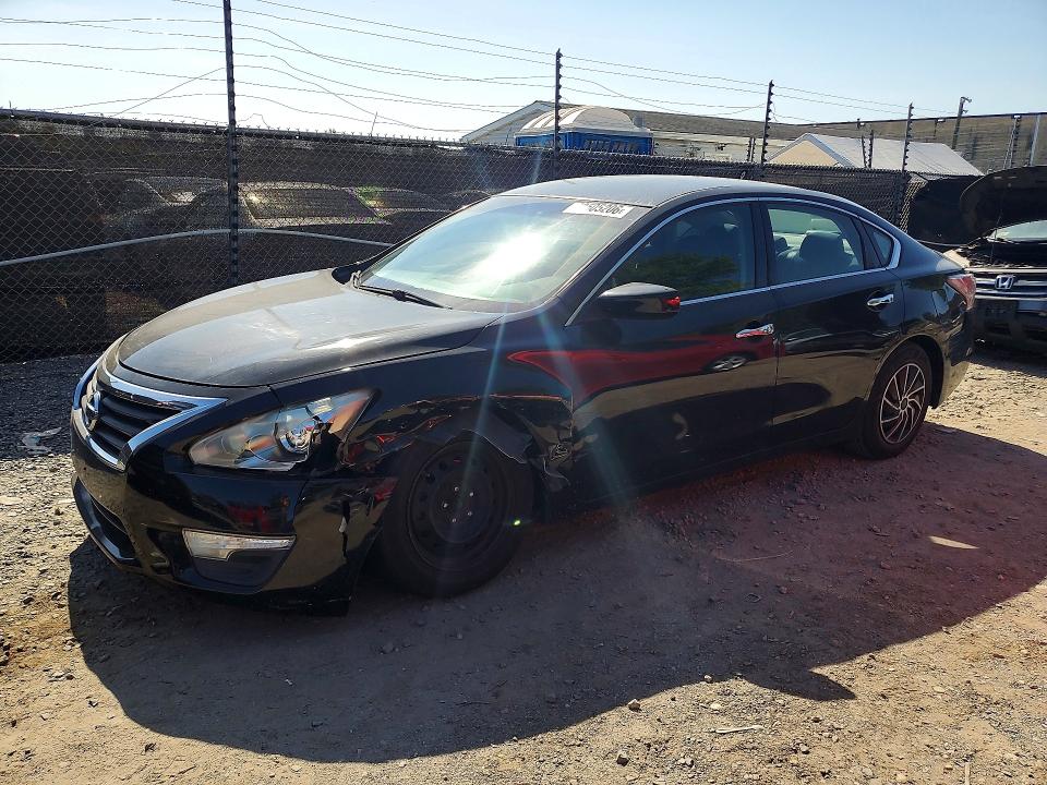 NISSAN ALTIMA 2015 with VIN 1N4AL3AP0FC245502 - Photo from auction