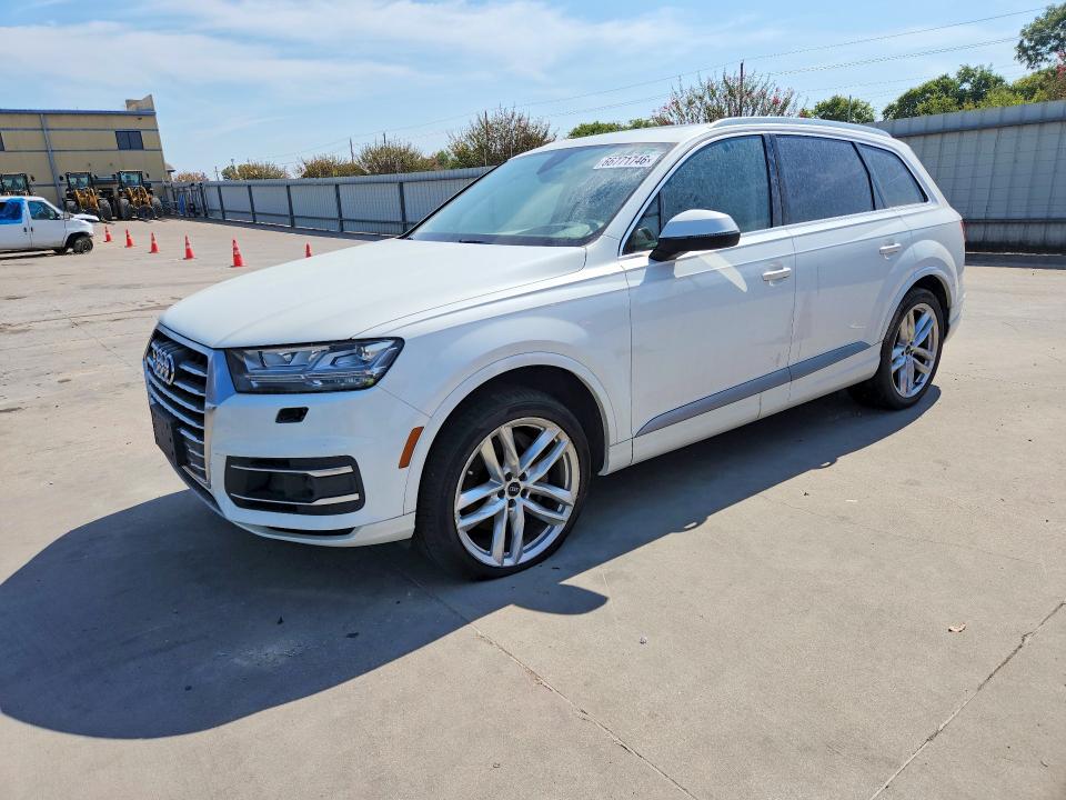AUDI Q7 2017 con VIN WA1VAAF78HD048017 - Foto de la subasta
