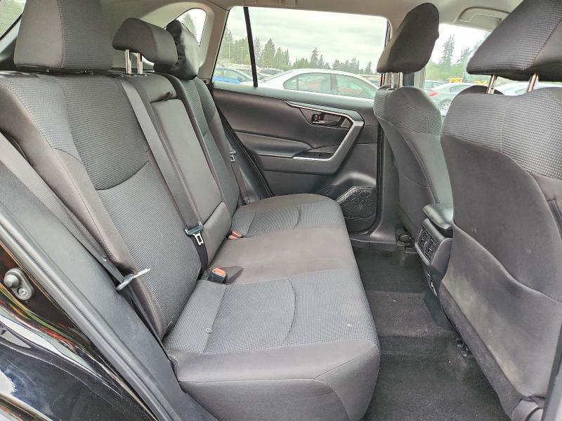 Photo 11 from auction – 2023 TOYOTA RAV4 with VIN 2T3H1RFV7PC233677