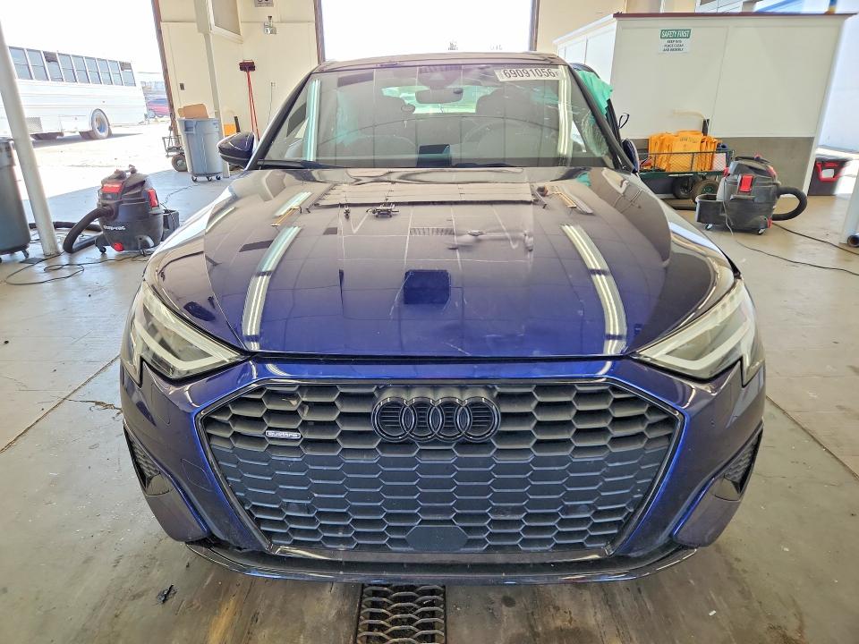 Photo 5 from auction – 2023 AUDI A3 with VIN WAUHUDGY1PA072787