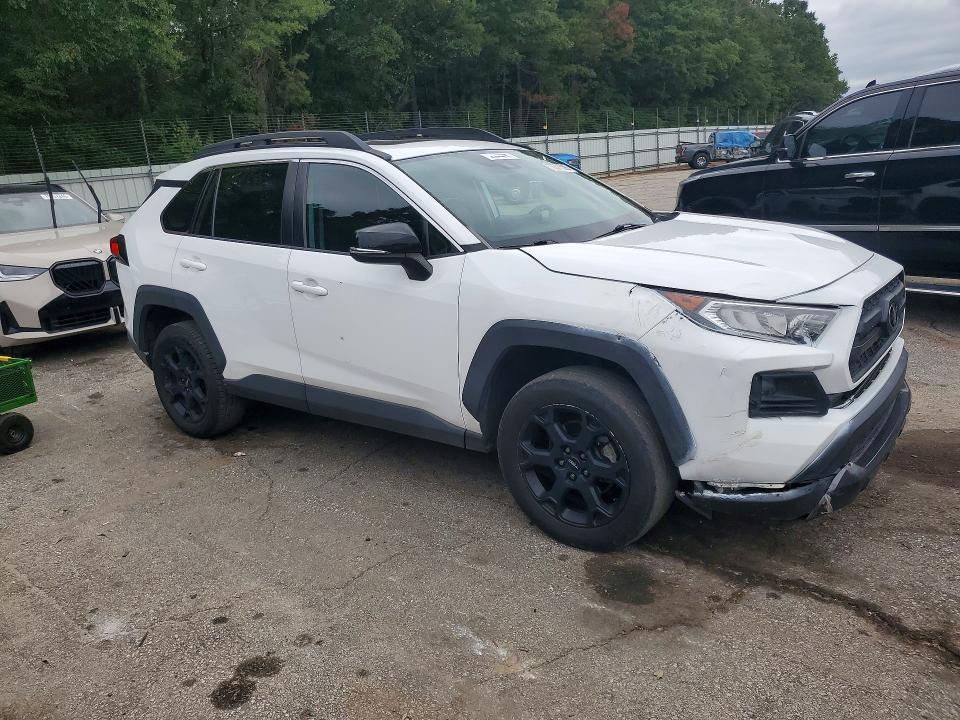 Снимка 4 от търг – 2021 TOYOTA RAV4 с VIN 2T3S1RFV2MW215801