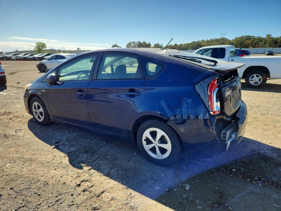 Photo 2 from auction – 2012 TOYOTA PRIUS with VIN JTDKN3DU9C1549204