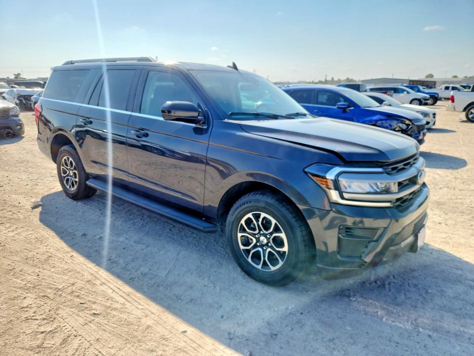 Photo 4 from auction – 2024 FORD EXPEDITION with VIN 1FMJK1J80REA61532