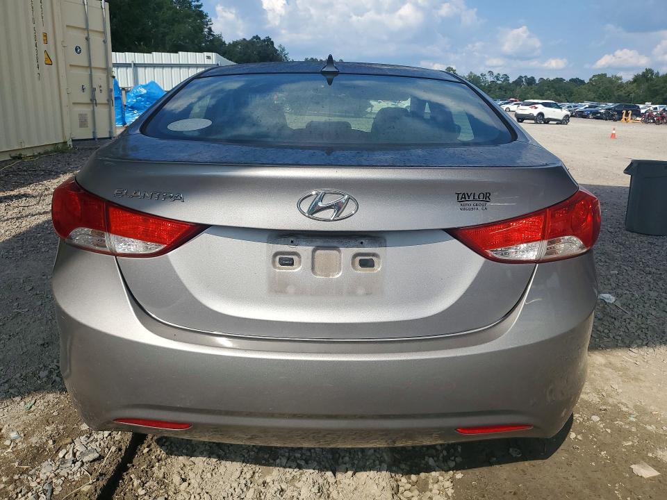 Photo 6 from auction – 2011 HYUNDAI ELANTRA with VIN KMHDH4AE7BU112295