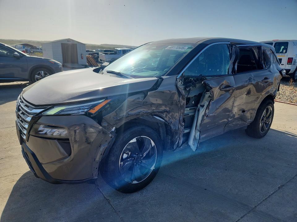 NISSAN ROGUE 2025 with VIN 5N1BT3BB3SC809666 - Photo from auction