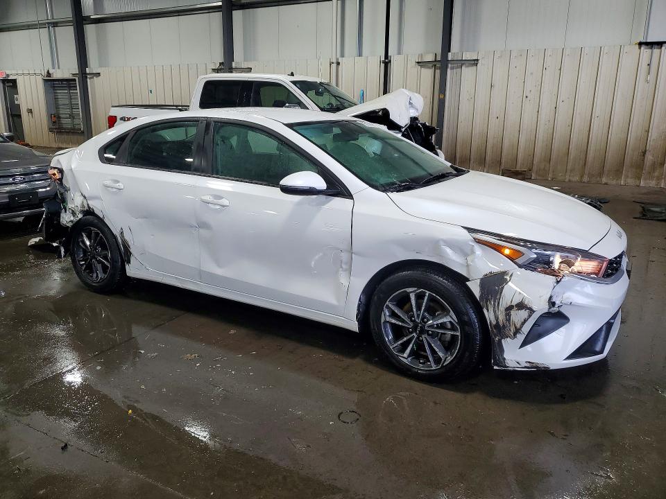 صورة رقم 4 من المزاد - 2024 KIA FORTE مع VIN 3KPF24AD8RE716694