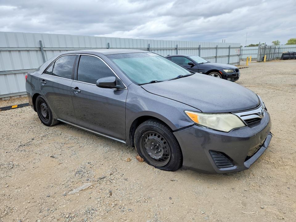Photo 4 from auction – 2013 TOYOTA CAMRY with VIN 4T4BF1FK8DR293409