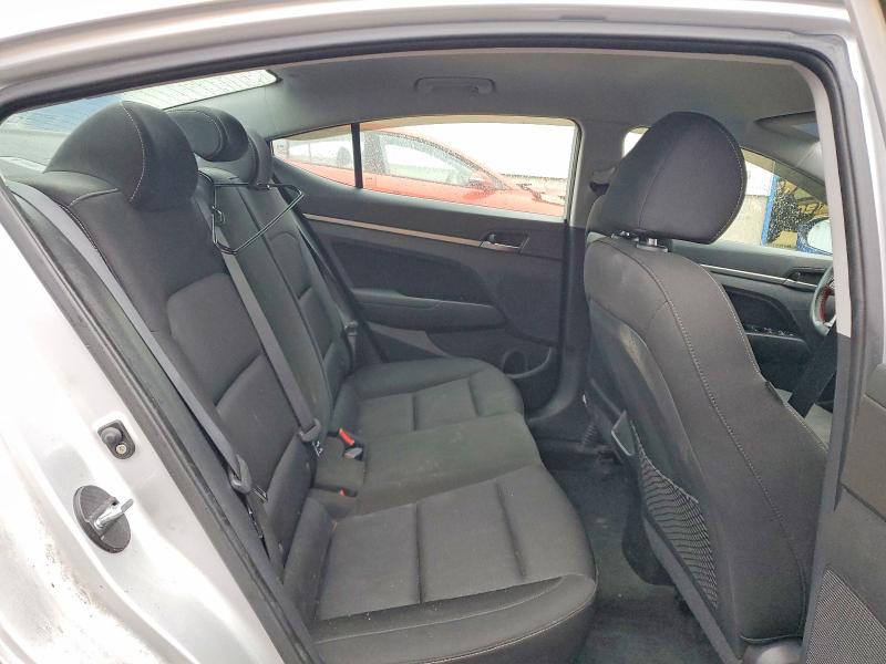 Снимка 10 от търг – 2017 HYUNDAI ELANTRA с VIN KMHD84LF2HU154243
