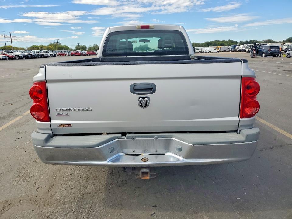 Photo 6 from auction – 2005 DODGE DAKOTA with VIN 1D7HW42K25S320297