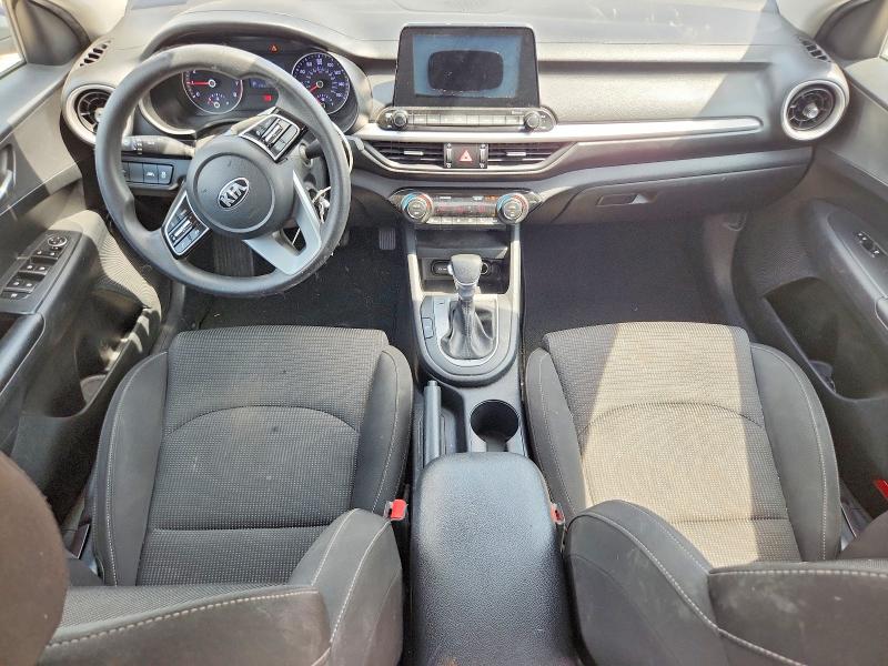 Фото 8 с аукциона – 2019 KIA FORTE с VIN 3KPF24AD3KE137960