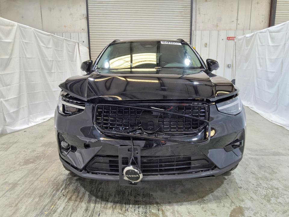 Foto 5 de la subasta – 2026 VOLVO XC40 con VIN YV4L12UC6T2804657