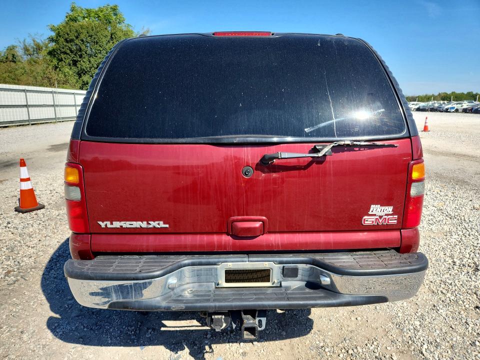 Снимка 6 от търг – 2003 GMC YUKON XL с VIN 1GKEC16Z13J268941