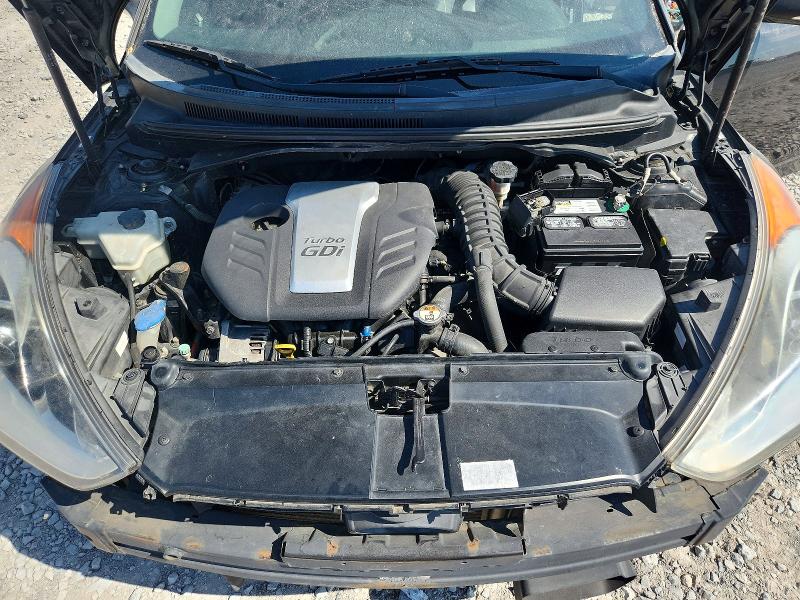 Photo 11 from auction – 2013 HYUNDAI VELOSTER with VIN KMHTC6AE6DU163974
