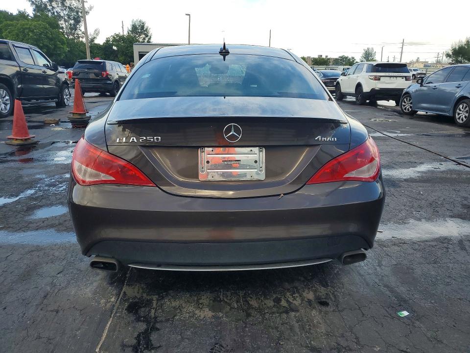 Photo 6 from auction – 2016 MERCEDES-BENZ CLA with VIN WDDSJ4GB4GN296700