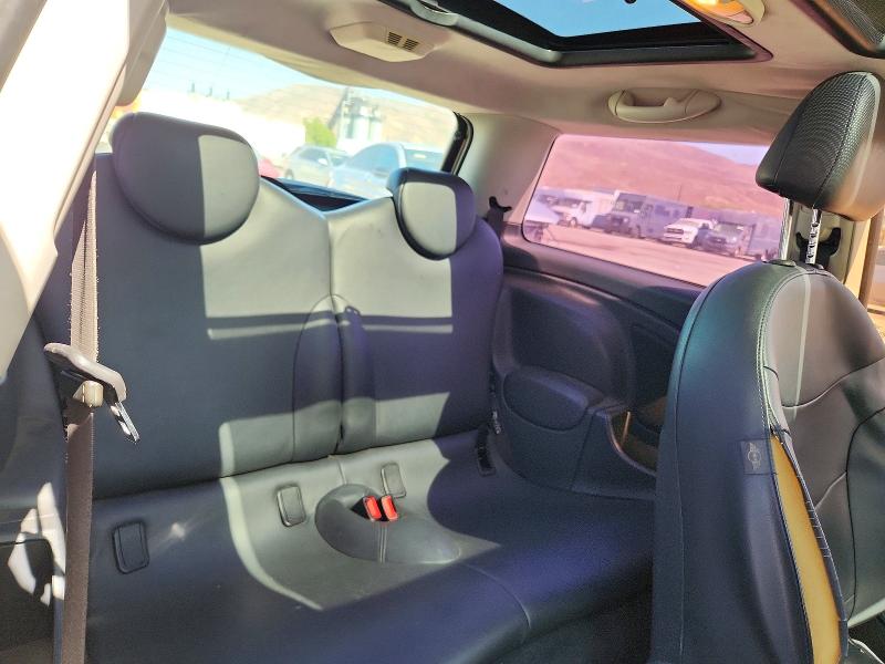 Снимка 10 от търг – 2006 MINI COOPER с VIN WMWRE33566TJ38132