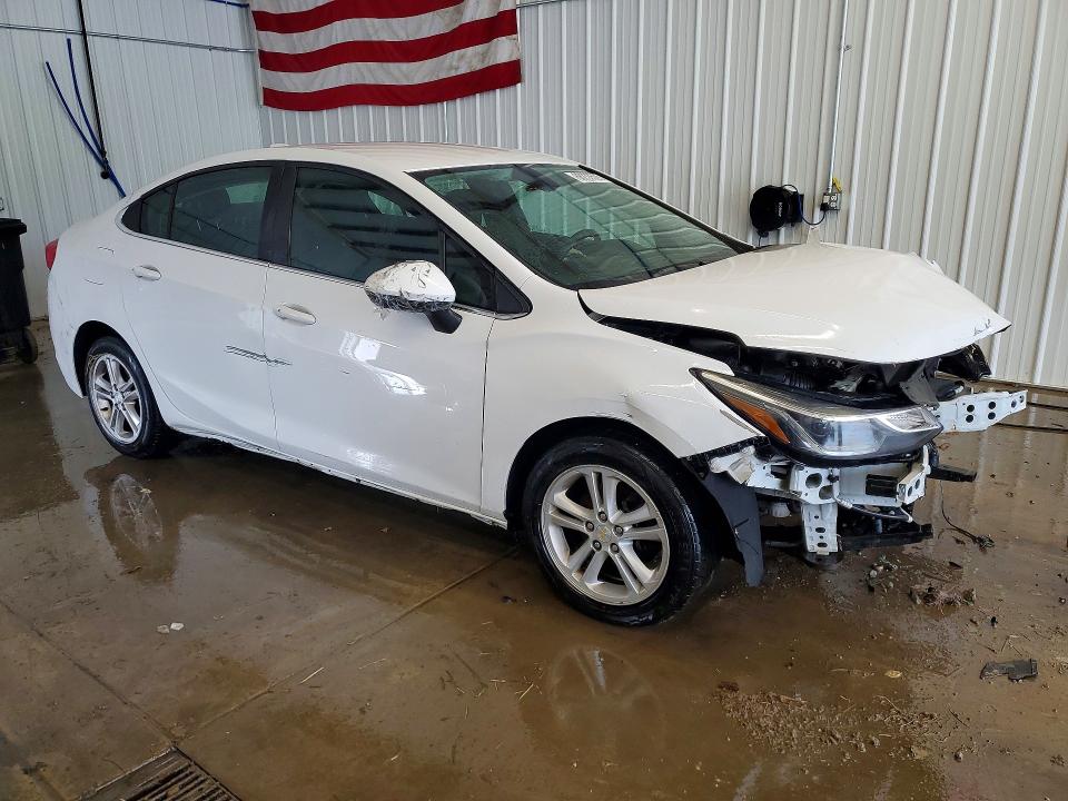 Снимка 4 от търг – 2016 CHEVROLET CRUZE с VIN 1G1BE5SM0G7237413