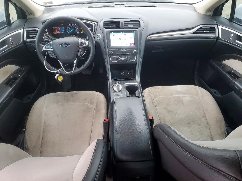 Photo 8 from auction – 2019 FORD FUSION with VIN 3FA6P0HD9KR163154