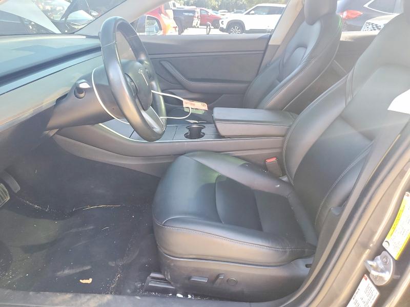 صورة رقم 7 من المزاد - 2018 TESLA MODEL 3 مع VIN 5YJ3E1EA8JF056731