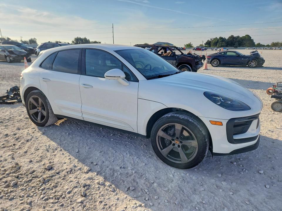 Фото 4 с аукциона – 2025 PORSCHE MACAN с VIN WP1AA2A54SLB10878