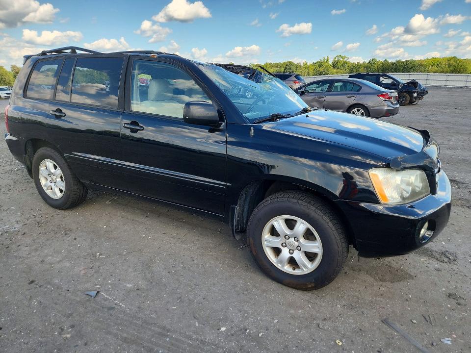 Снимка 4 от търг – 2002 TOYOTA HIGHLANDER с VIN JTEHF21A820046050