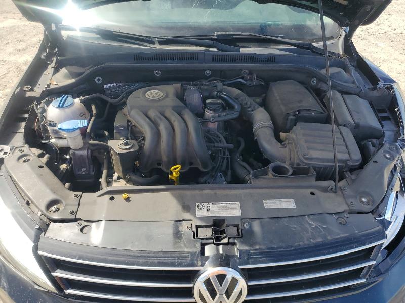 Снимка 11 от търг – 2015 VOLKSWAGEN JETTA с VIN 3VW1K7AJ1FM226470