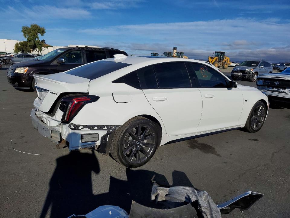 Zdjęcie 3 z aukcji – 2025 CADILLAC CT5 z VIN 1G6DP5RK3S0118855