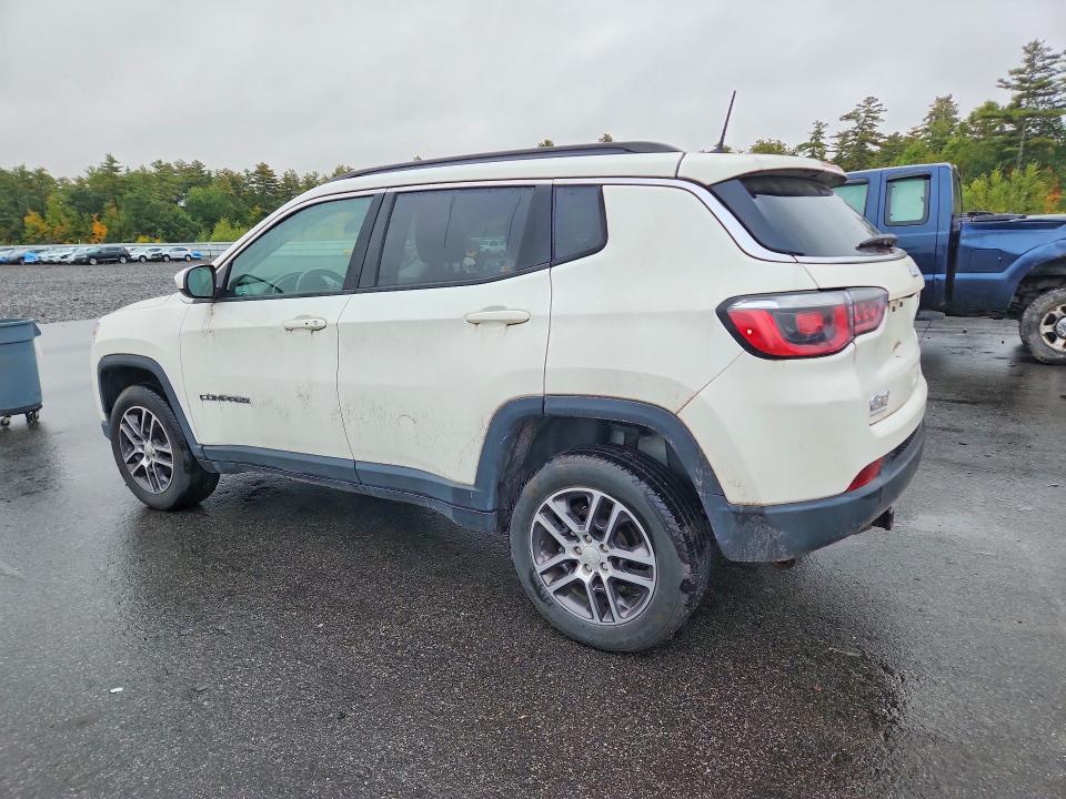 Photo 2 from auction – 2018 JEEP COMPASS with VIN 3C4NJDBB6JT255748