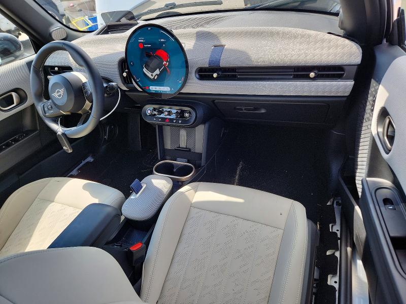 Photo 8 from auction – 2026 MINI COOPER with VIN WMW23GX02T2Y79392