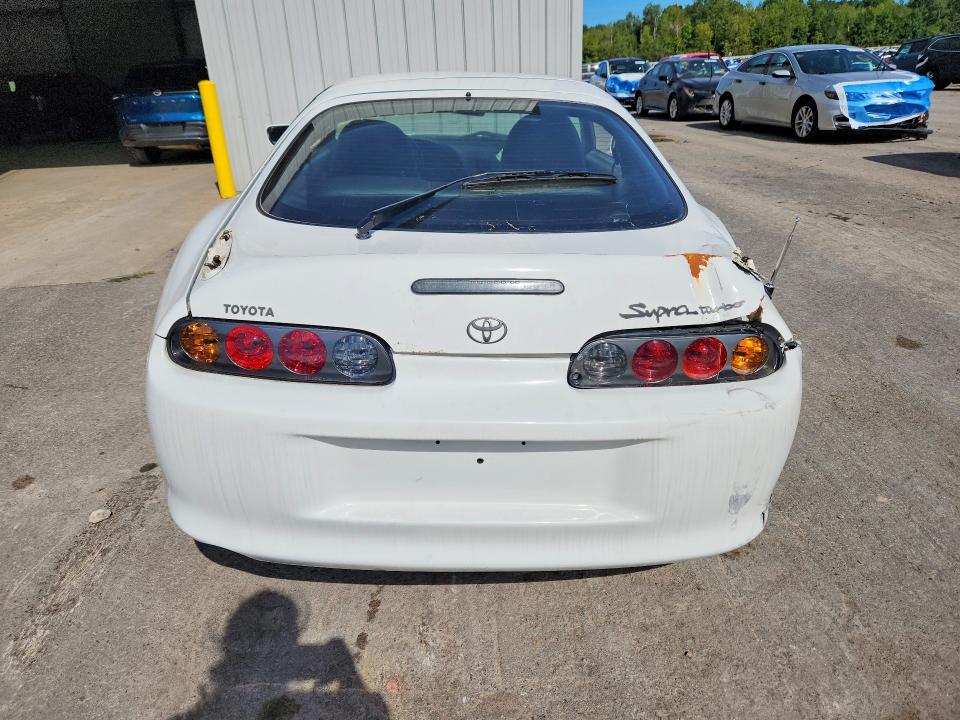 Фото 6 с аукциона – 1998 TOYOTA SUPRA с VIN JT2DE82A8W1001626