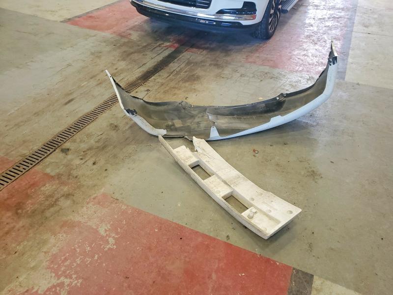Photo 12 from auction – 2009 SCION TC with VIN JTKDE167690283135