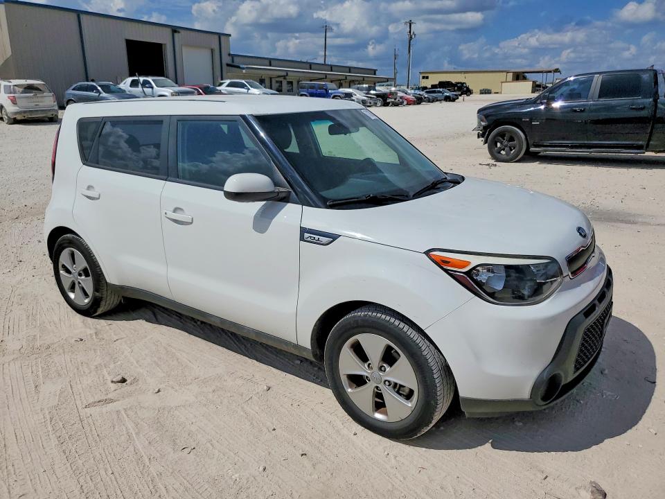 Photo 4 from auction – 2016 KIA SOUL with VIN KNDJN2A28G7316992