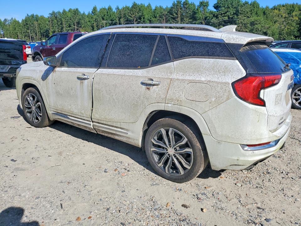 Photo 2 from auction – 2018 GMC TERRAIN with VIN 3GKALSEX0JL143648