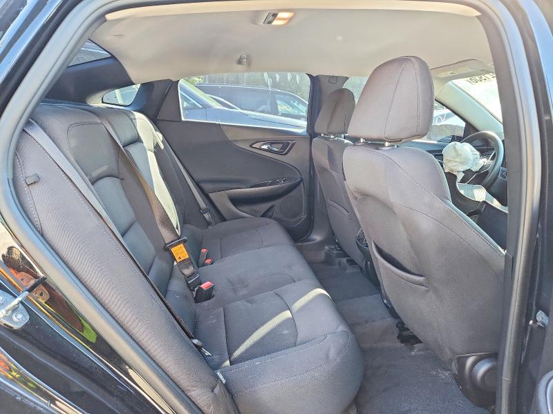 Photo 10 from auction – 2019 CHEVROLET MALIBU with VIN 1G1ZD5ST9KF134661