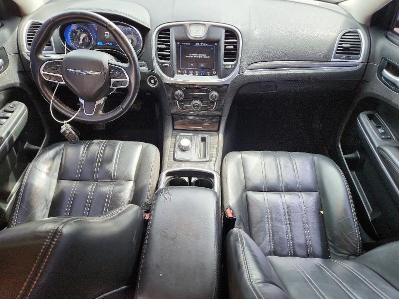 Photo 8 from auction – 2018 CHRYSLER 300 with VIN 2C3CCAAG6JH222727
