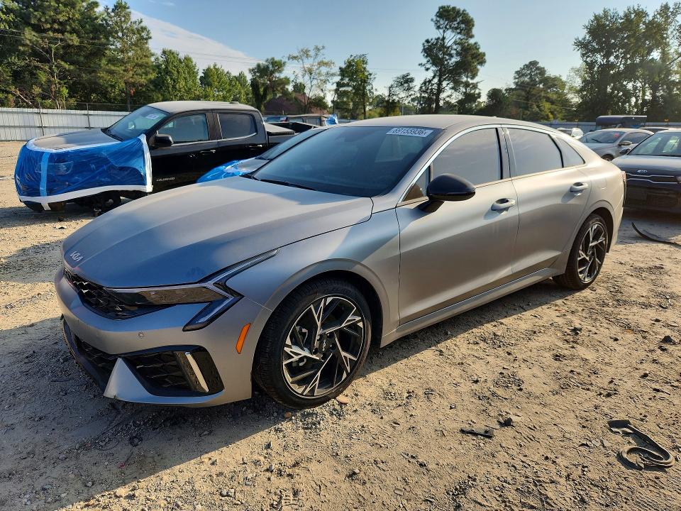 KIA K5 2026 مع رقم تعريف المركبة KNAG64J71T5500219 - صورة من المزاد