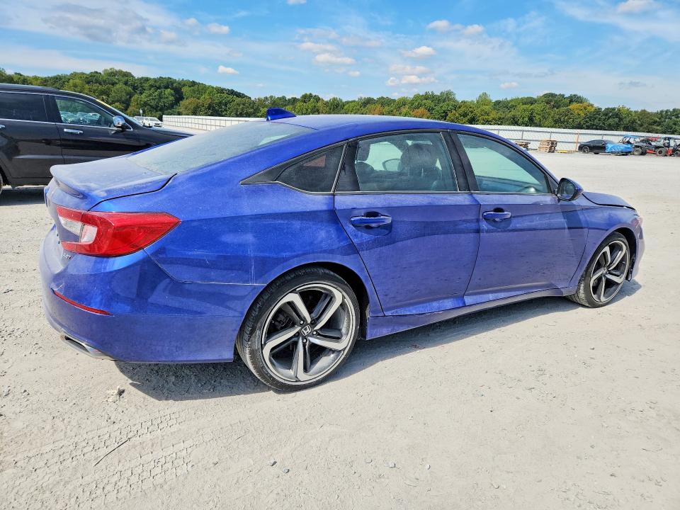 Zdjęcie 3 z aukcji – 2020 HONDA ACCORD z VIN 1HGCV2F34LA014754