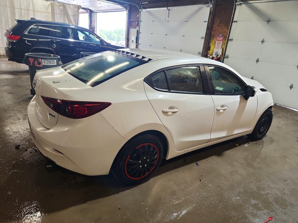 صورة رقم 3 من المزاد - 2015 MAZDA 3 مع VIN 3MZBM1U70FM187835