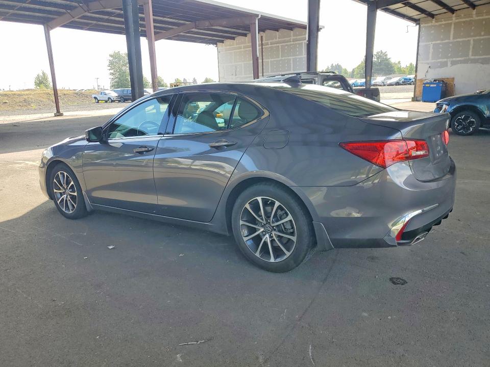 Снимка 2 от търг – 2019 ACURA TLX с VIN 19UUB3F31KA004099