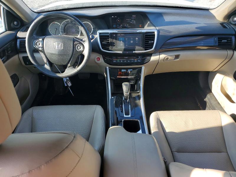 Photo 8 from auction – 2016 HONDA ACCORD with VIN 1HGCR3F81GA012973