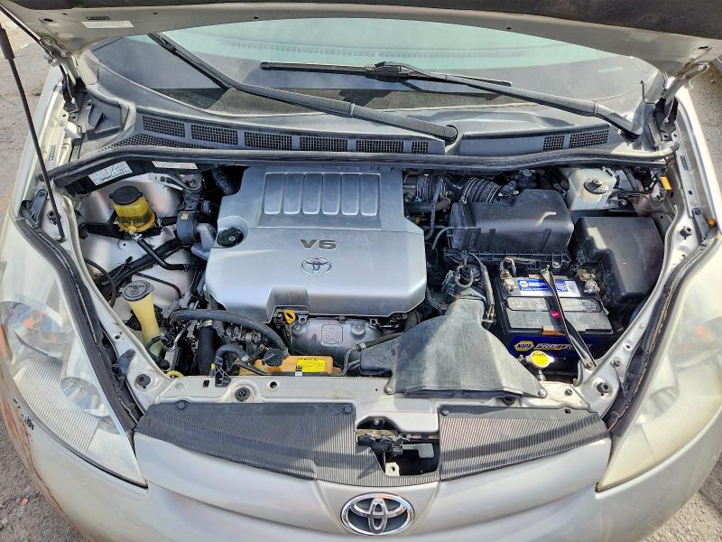 Снимка 12 от търг – 2008 TOYOTA SIENNA с VIN 5TDBK23C78S015690