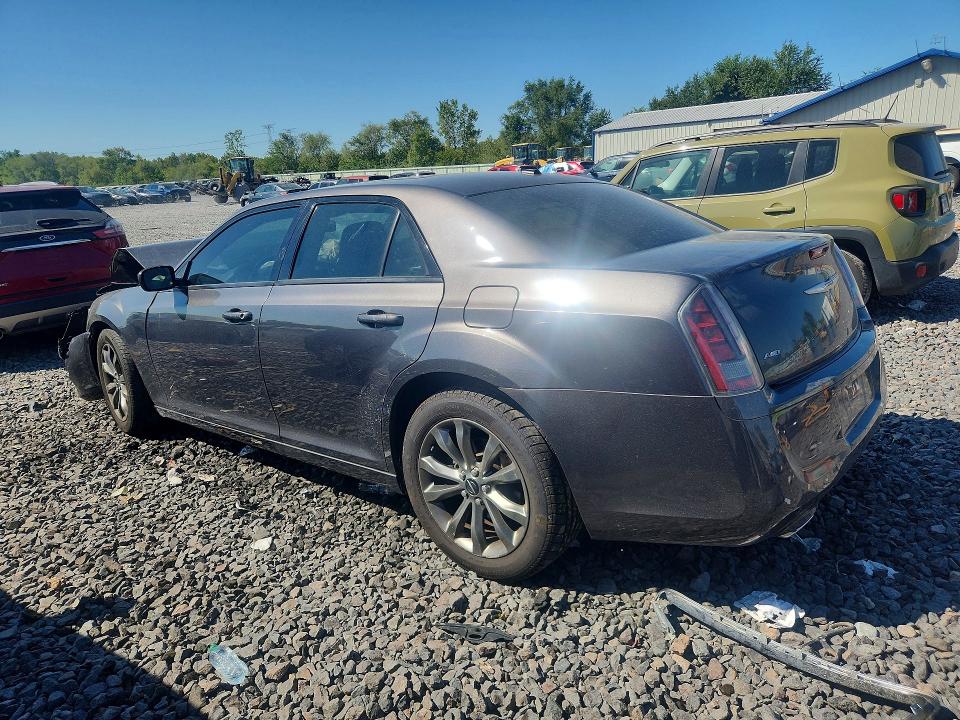 Photo 2 from auction – 2014 CHRYSLER 300 with VIN 2C3CCAGG6EH311954