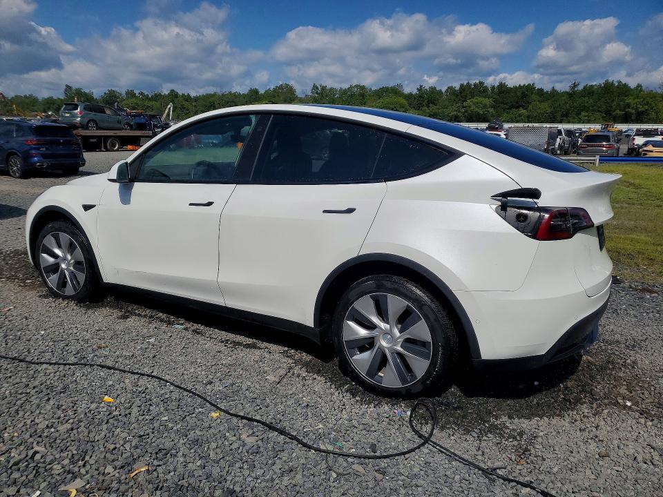 Photo 2 from auction – 2021 TESLA MODEL Y with VIN 5YJYGDEEXMF249214