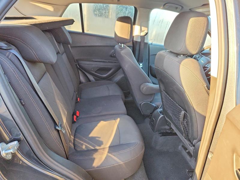 Photo 10 from auction – 2018 CHEVROLET TRAX with VIN 3GNCJPSBXJL315918