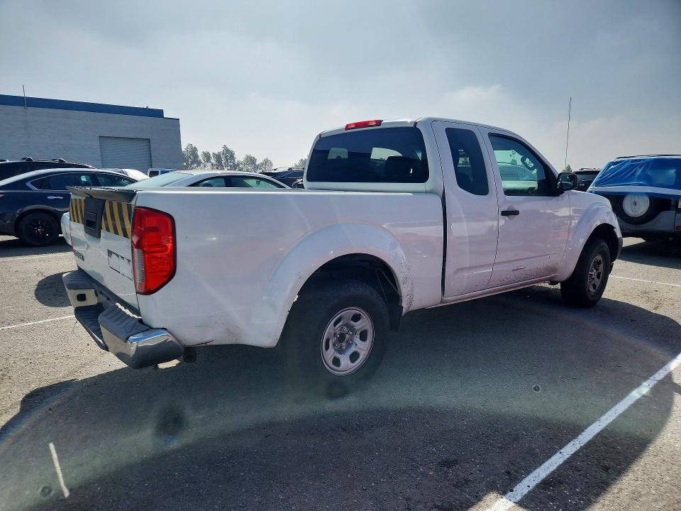 Photo 3 from auction – 2014 NISSAN FRONTIER with VIN 1N6BD0CT8EN708247
