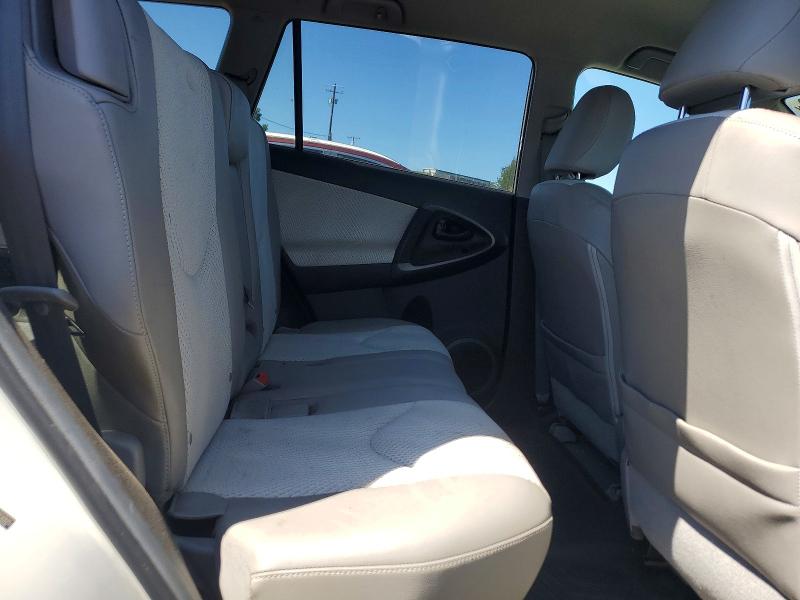 Photo 11 from auction – 2014 TOYOTA RAV4 EV with VIN 2T3YL4DV9EW003005